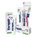 Биорепейр Набор Junior: Детская зубная паста для детей 6-12 лет Biorepair Junior Mint, 75 мл х 2 шт. + Детская зубная щетка для детей 7-14 лет Biorepair CURVE Junior (Biorepair, Детская гамма)
